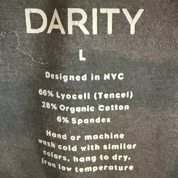 Darity Hero - Double Layer Hands Free Nursing & Pumping Top - Onyx (Black) in L - Picture 3 of 6